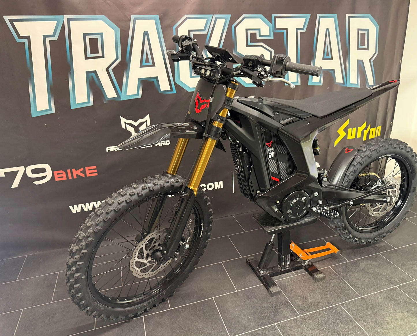 Arctic Leopard XE PRO R 74v 26.5kw 60ah