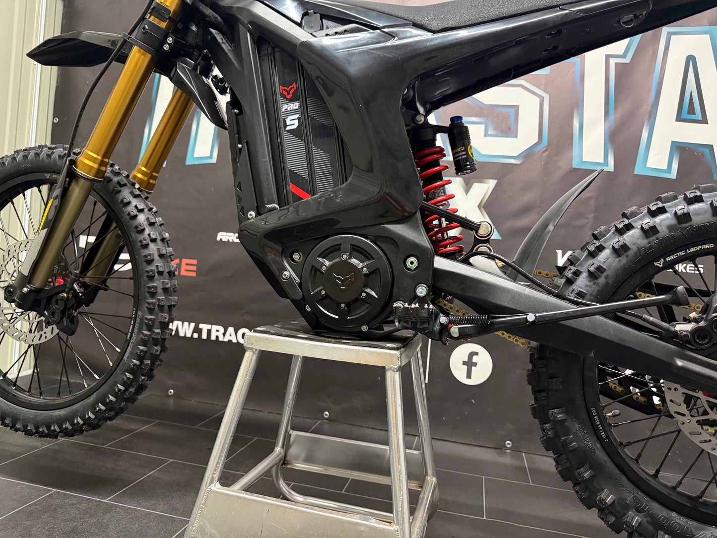Arctic Leopard XE PRO S 74V 60AH 20KW