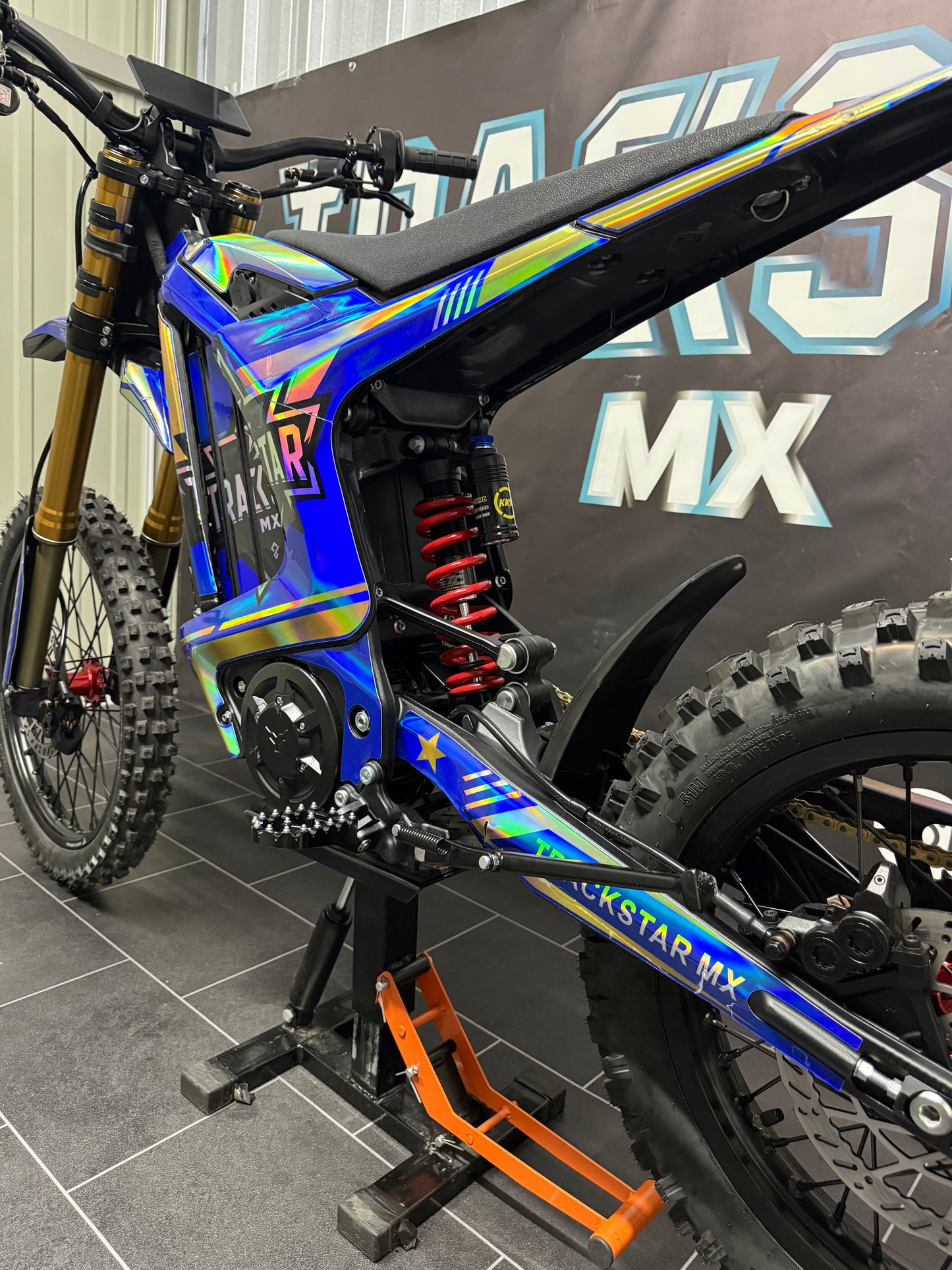 Arctic Leopard 1/1 Custom Laser Film Wrapped - XEPROS - 74v 20kw 60ah