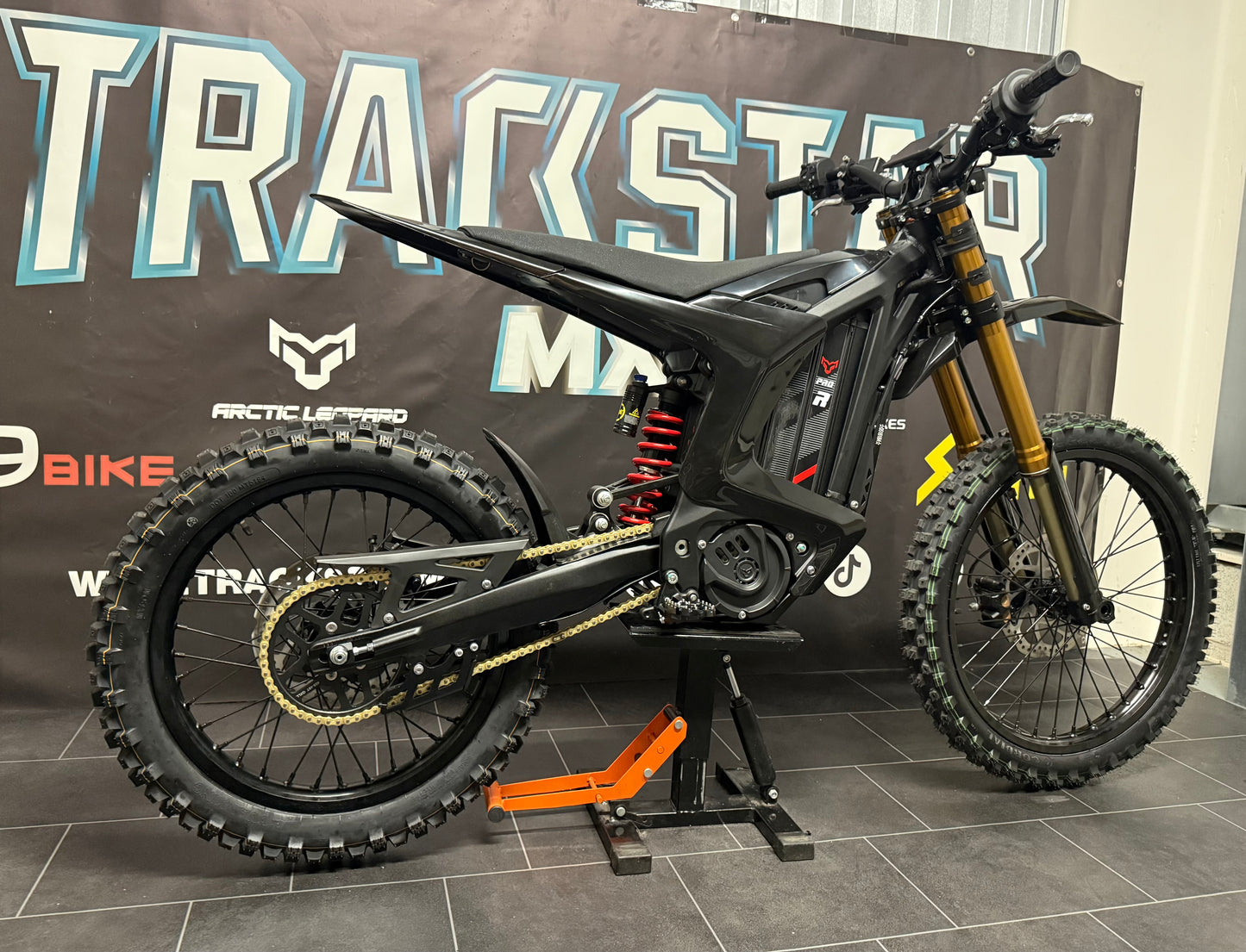 Arctic Leopard XE PRO R 74v 26.5kw 60ah